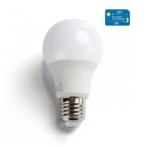 LED A5S A60 - Bred Spredning E27 8W 6500K med Dag/Natt Sensor - 2 stk