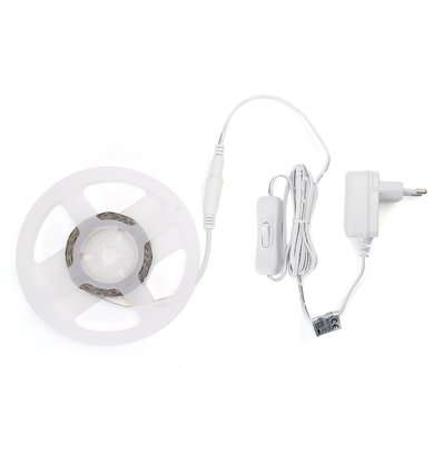 RGB LED Strip - 3m, med På/Av-Knapp
